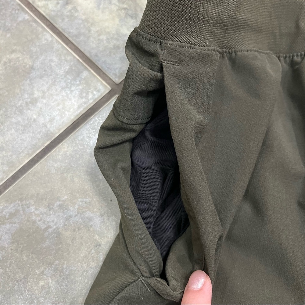 Lululemon Switch Up Jogger Pants Mens Small Olive Tapered Athletic Gorpcore EUC - Picture 4 of 10